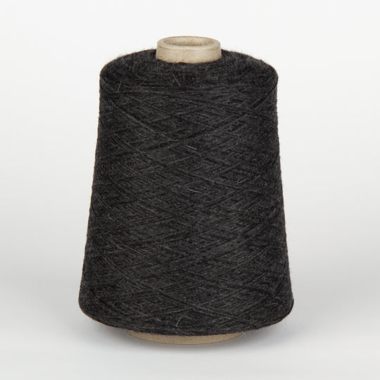 5536 -  64% Merino extrafein, 15% Kaschmir, 16% Angora, 5% Polyamid